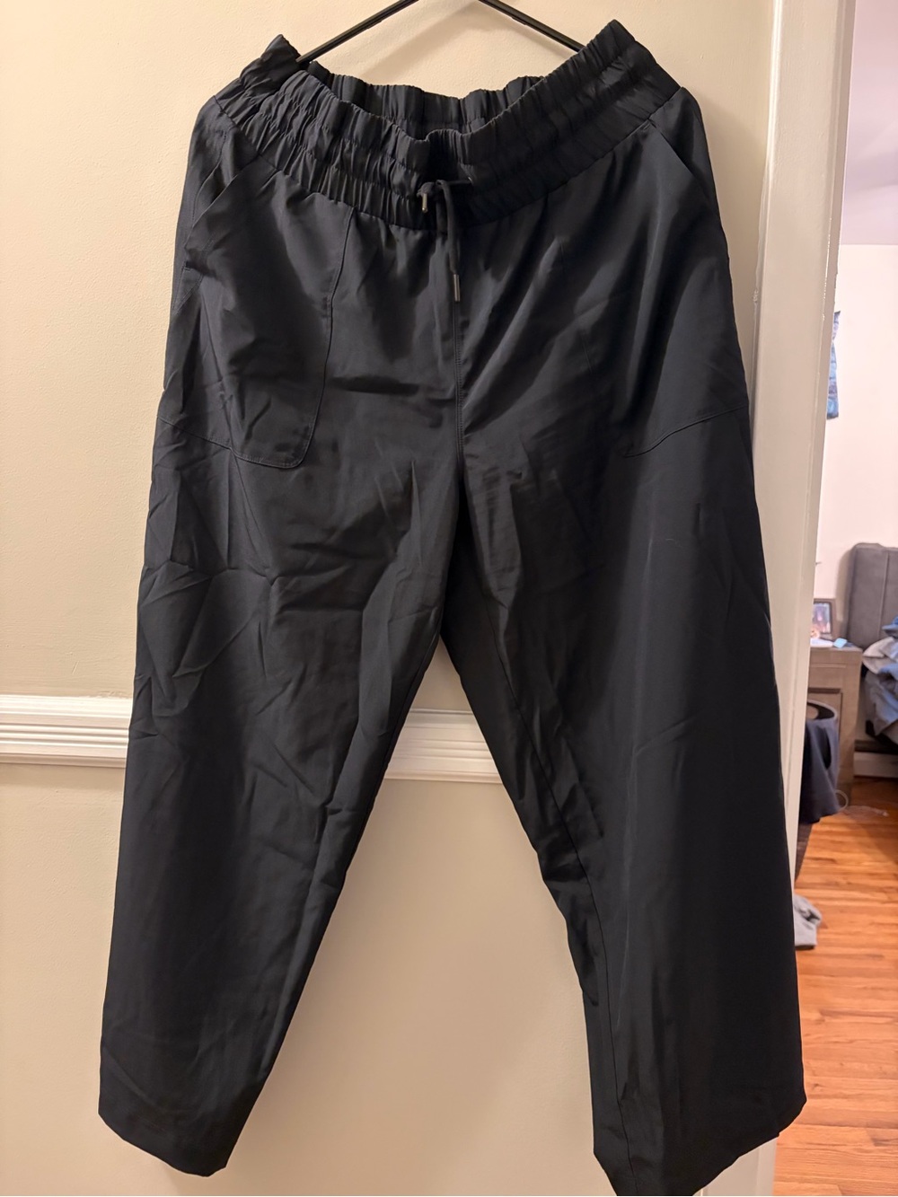 Mondetta Black Elastic-Waist Jogger Pants